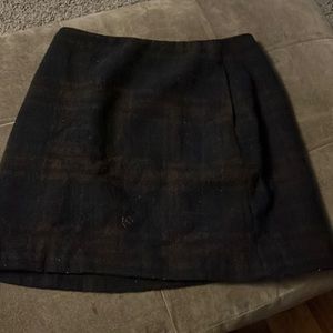 Wool skirt